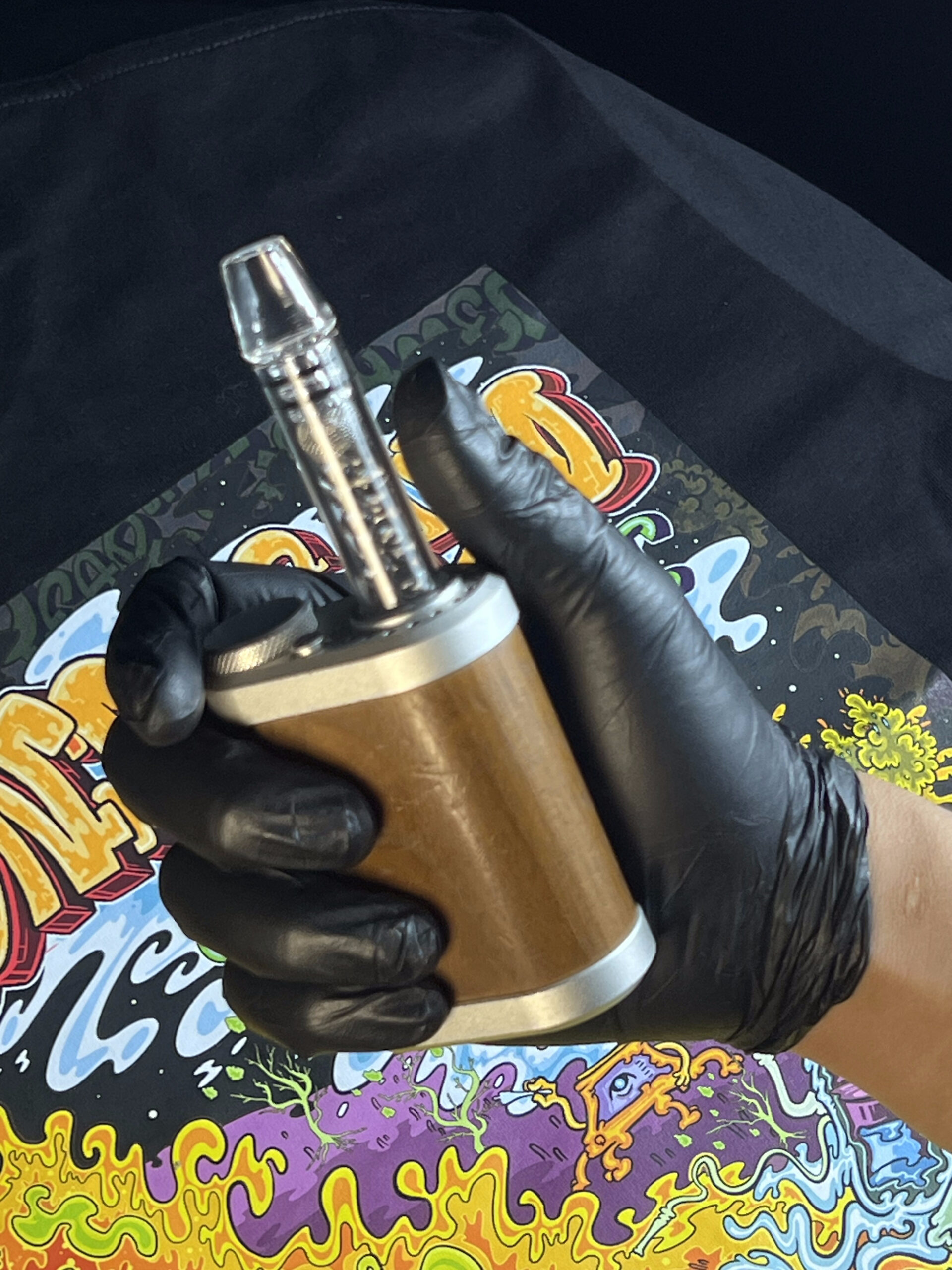 Tinymight 2 ถือในมือ แสดงขนาดพกพา On-Demand mode